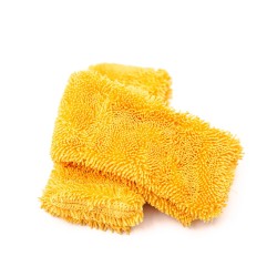 Ręcznik z magnesami 2