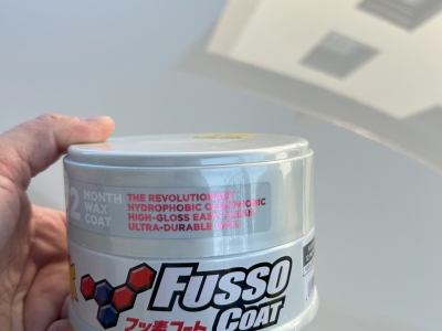 Ceramika vs. Woski: Co Wybrać do Ochrony Lakieru?